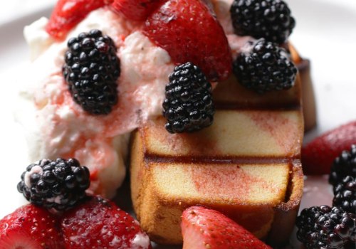 Grilled Pound Cake with Berries: A Delicious BBQ Dessert