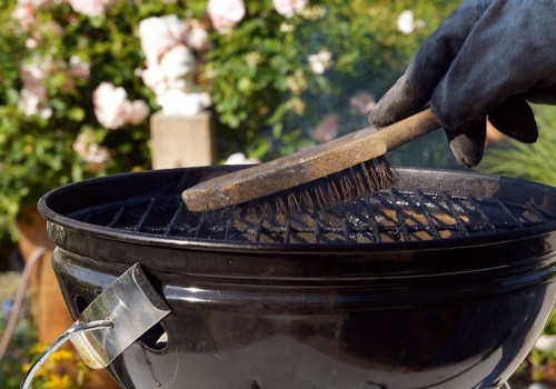 Essential Cleaning Tools for DIY BBQ Enthusiasts